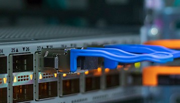 Sub-60FS Ultra-low jitter oscillators VC-830